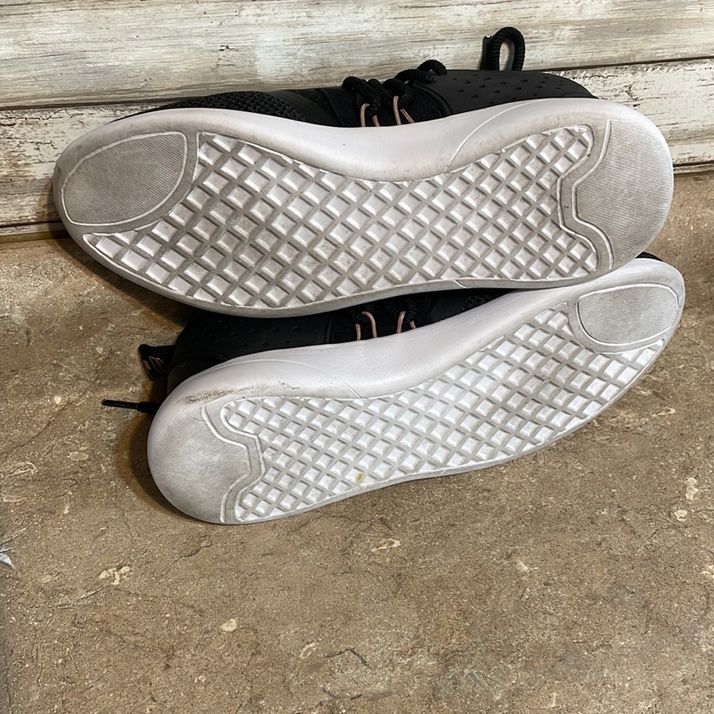 Fabletics Size 8 - image 6